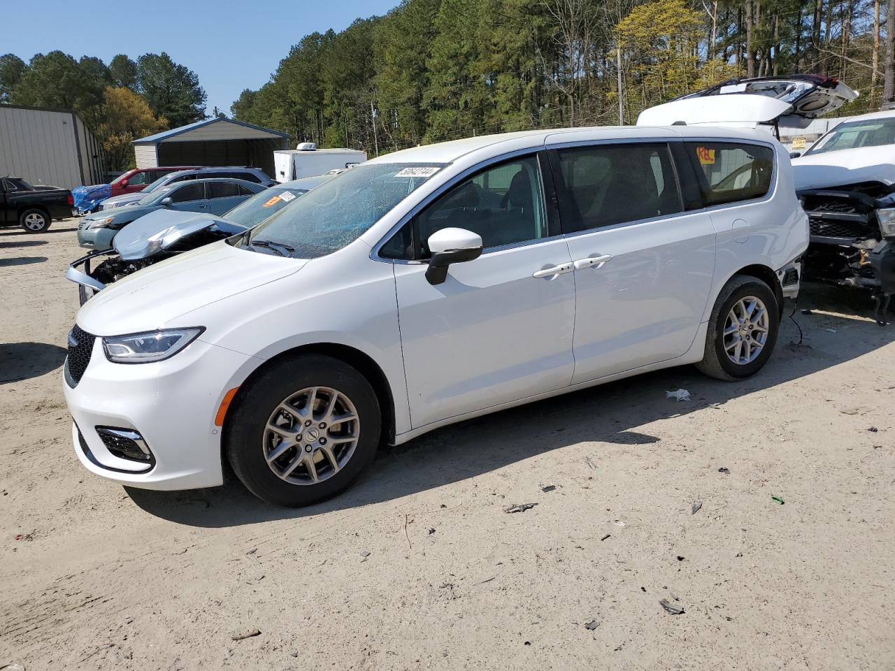 2023 CHRYSLER PACIFICA TOURING L