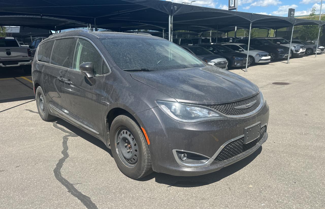 2017 CHRYSLER PACIFICA TOURING L PLUS