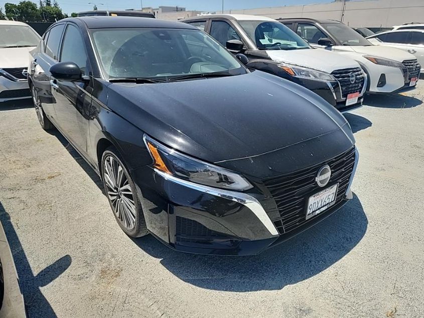 2023 NISSAN ALTIMA SL