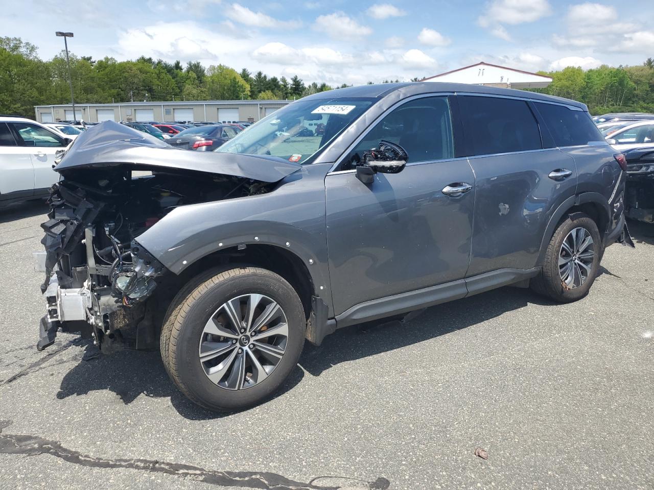 2023 INFINITI QX60 PURE