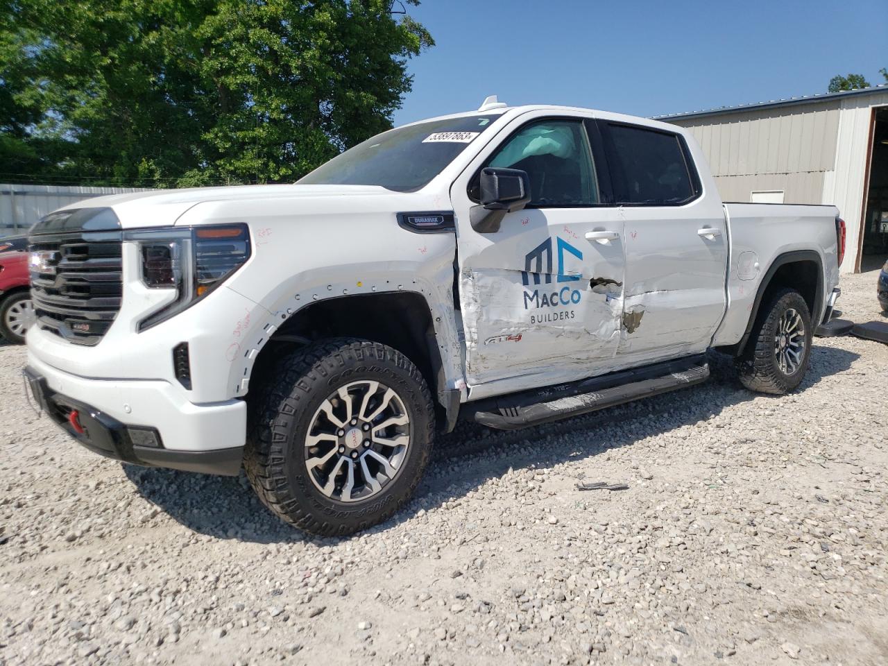 2022 GMC SIERRA K1500 AT4