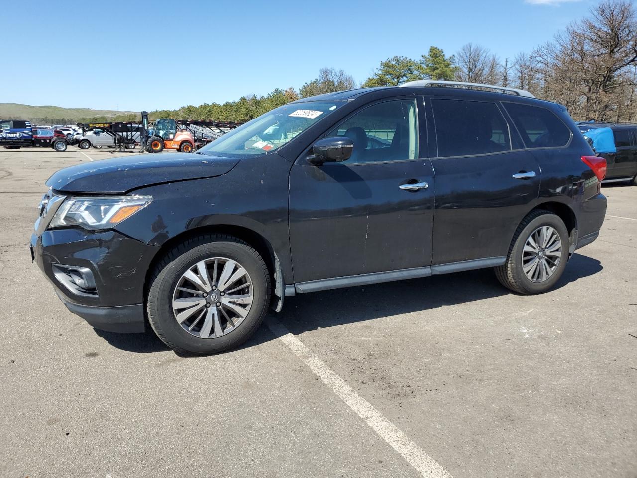 2017 NISSAN PATHFINDER S