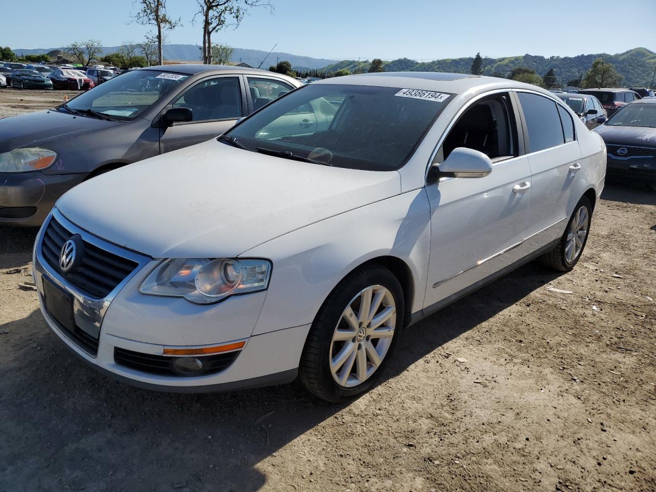 2010 VOLKSWAGEN PASSAT KOMFORT