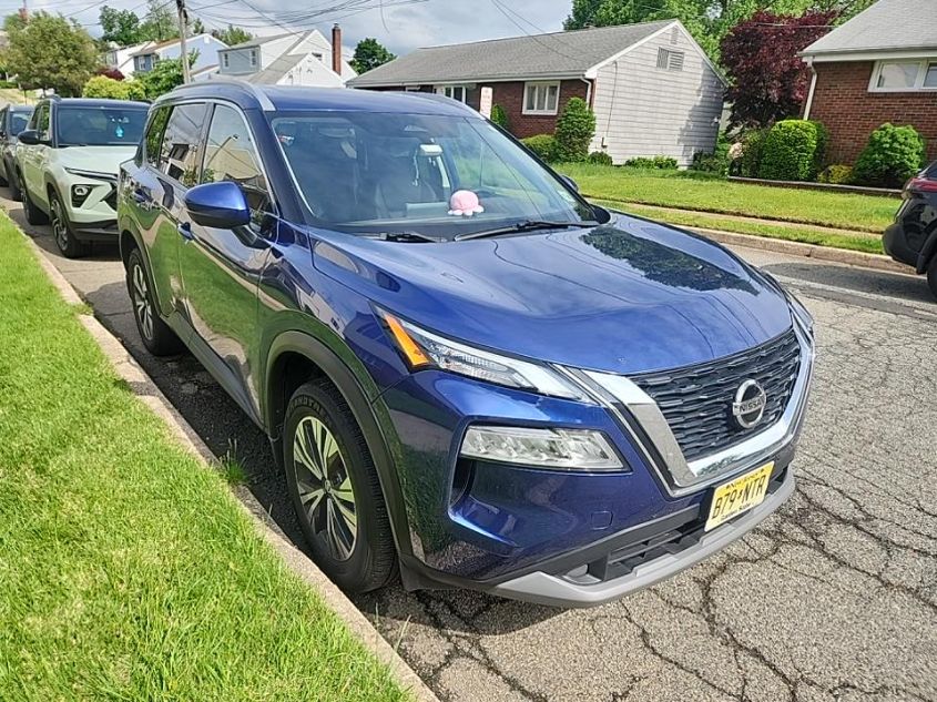 2021 NISSAN ROGUE SV