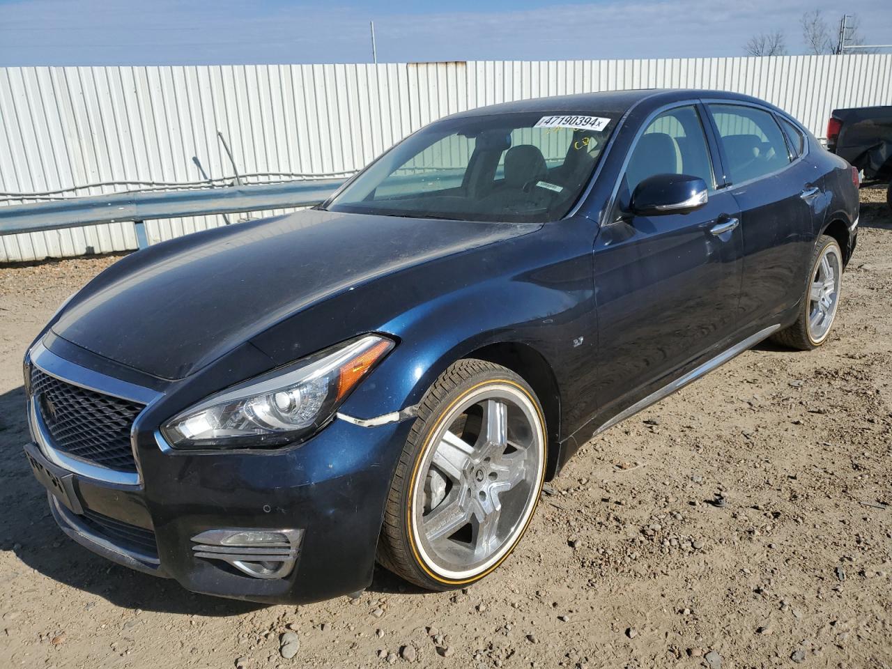 2015 INFINITI Q70L 3.7