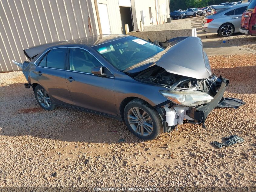 2017 TOYOTA CAMRY SE