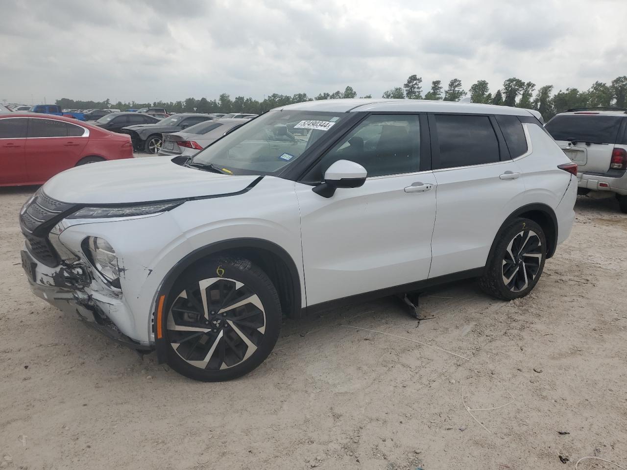 2023 MITSUBISHI OUTLANDER SE