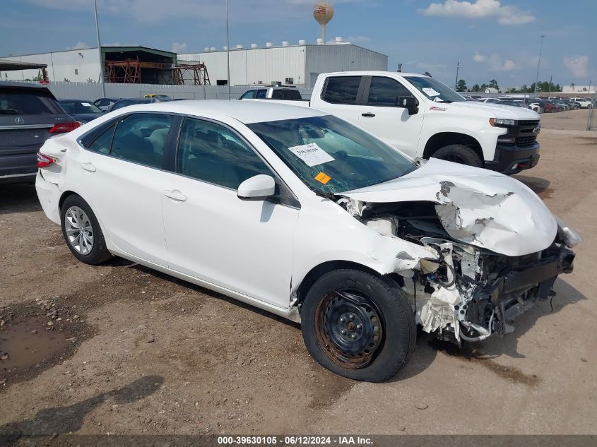 2015 TOYOTA CAMRY LE