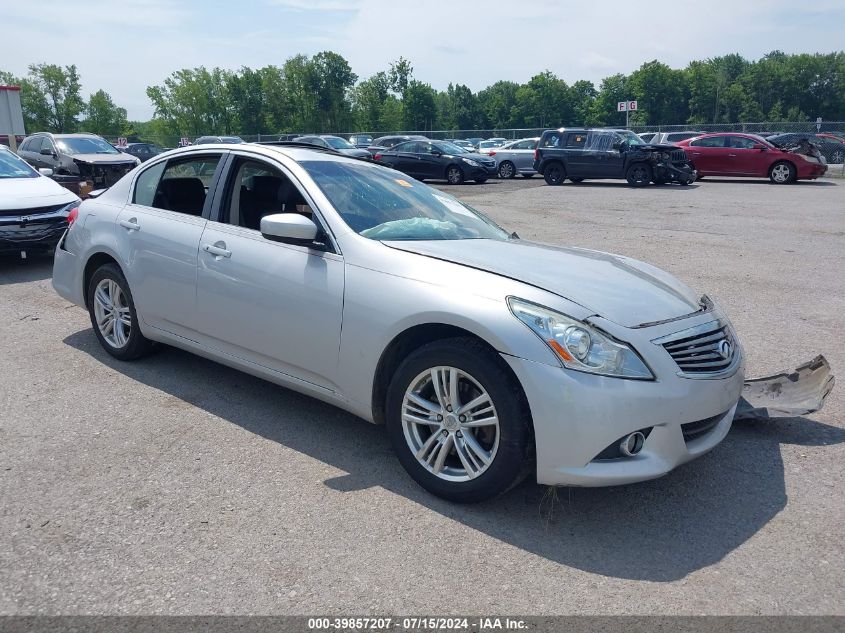 2013 INFINITI G37X