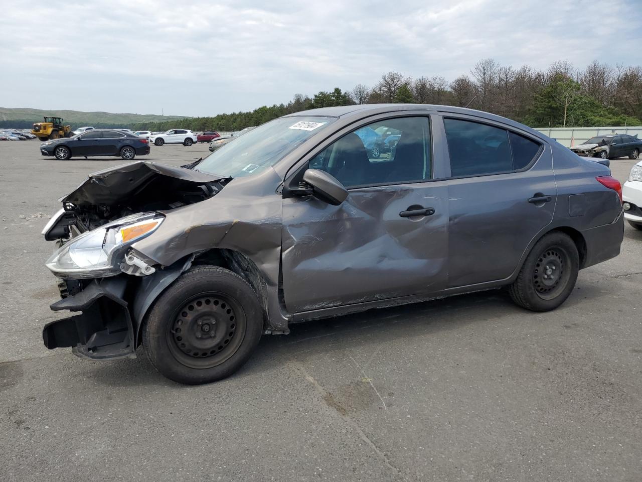 2017 NISSAN VERSA S