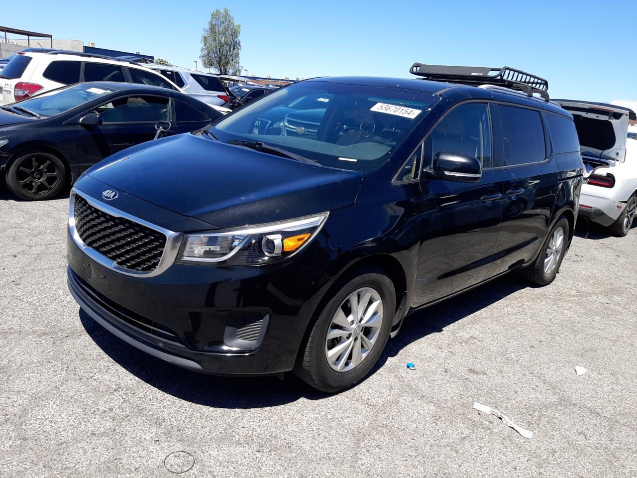 2016 KIA SEDONA LX