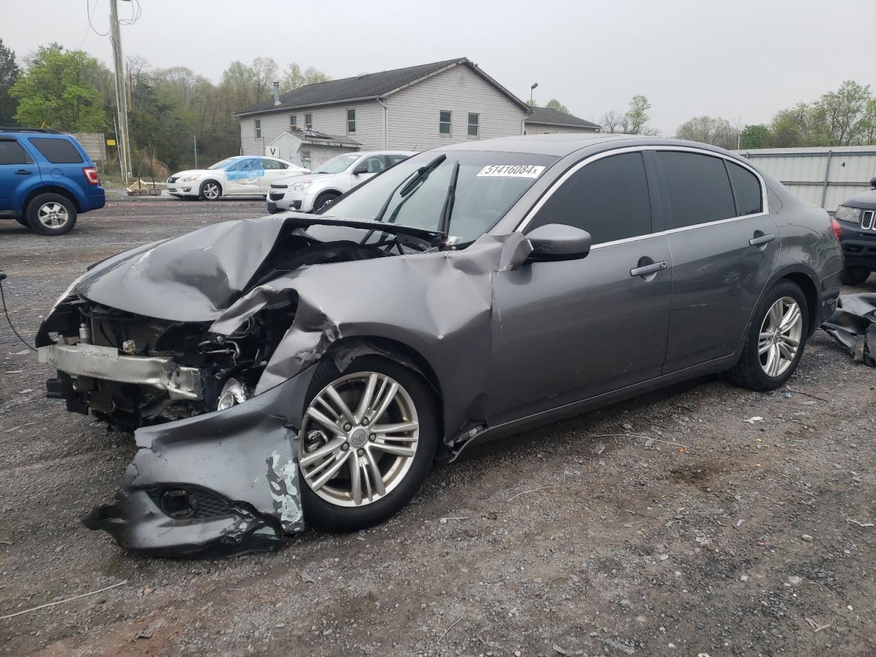 2013 INFINITI G37