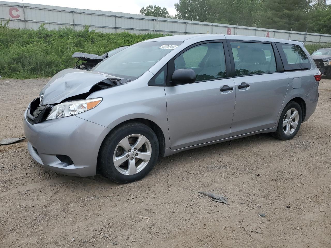 2016 TOYOTA SIENNA