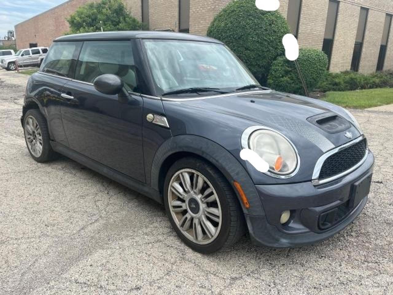 2012 MINI COOPER S