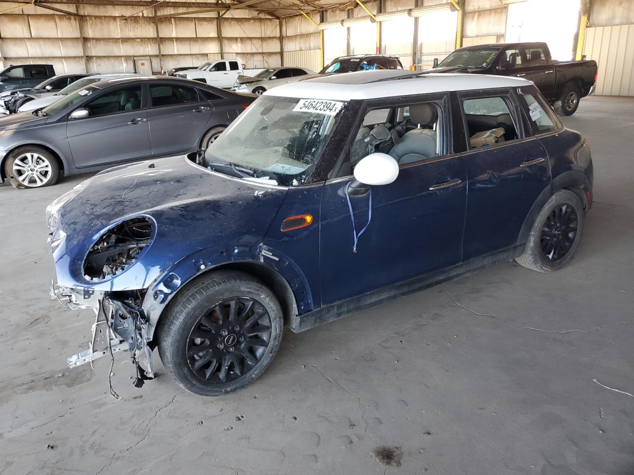 2016 MINI COOPER