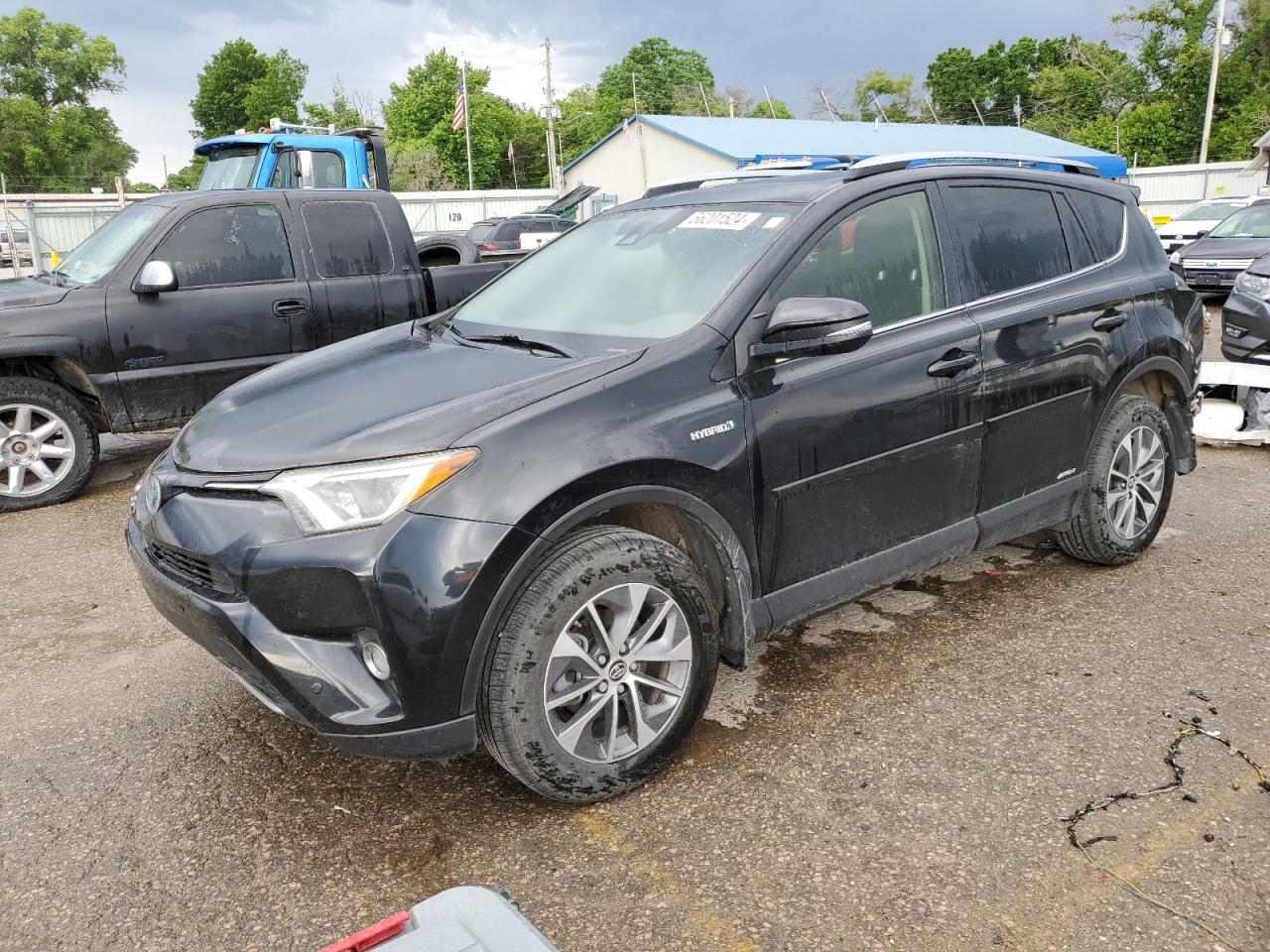 2017 TOYOTA RAV4 HV LE