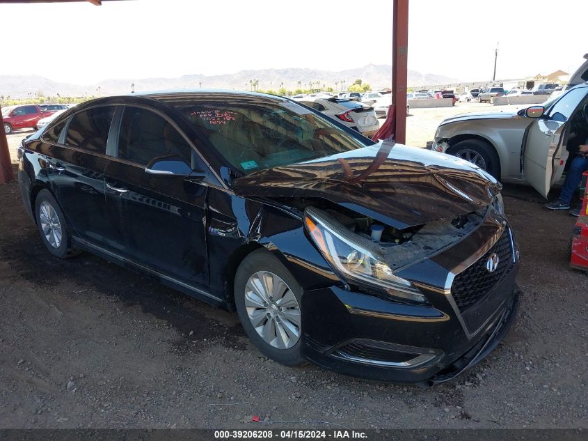 2016 HYUNDAI SONATA HYBRID SE