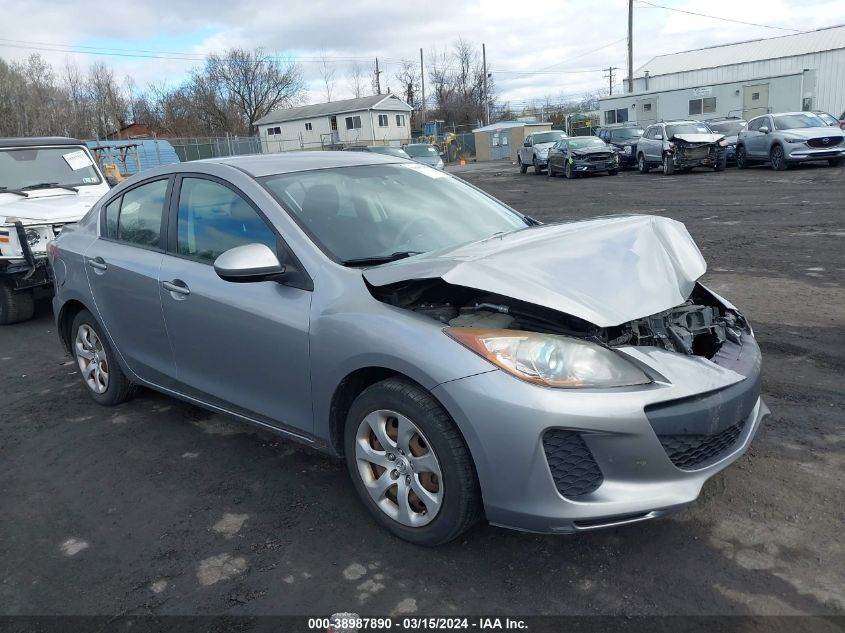 2013 MAZDA MAZDA3 I SPORT