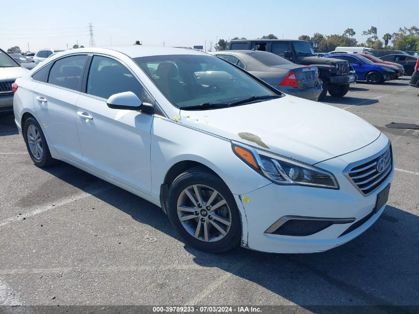 2017 HYUNDAI SONATA SE