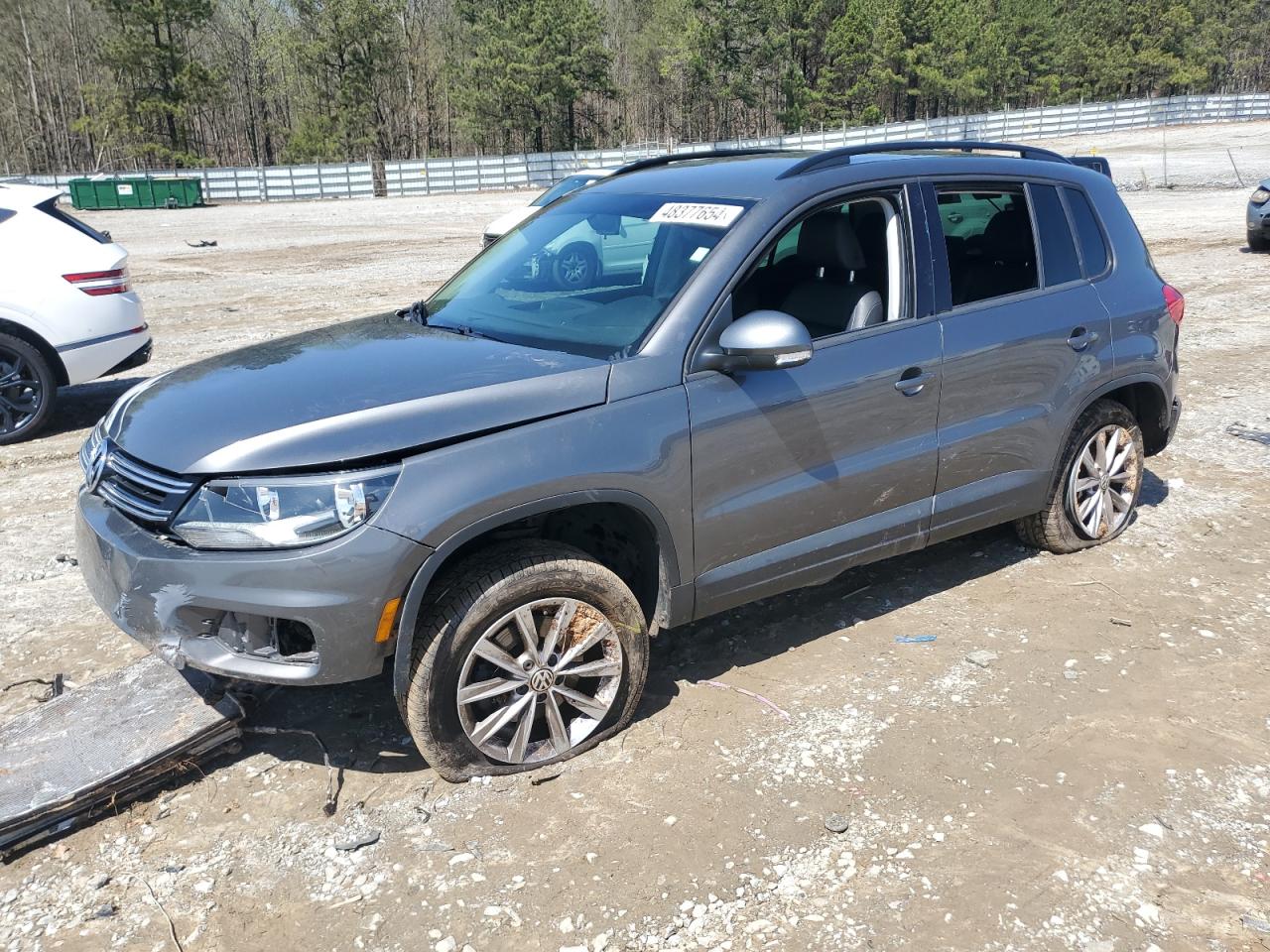 2015 VOLKSWAGEN TIGUAN S