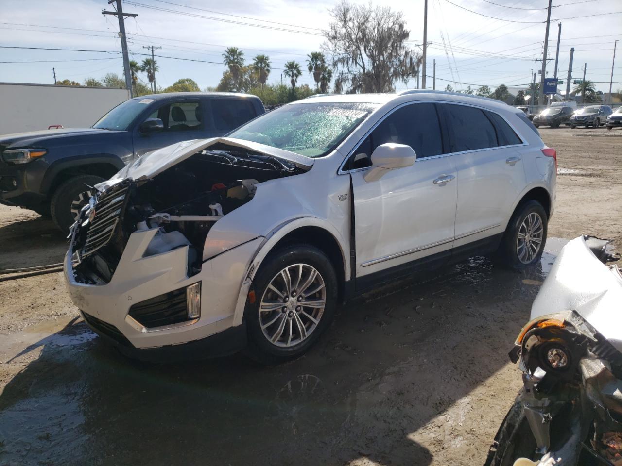 2017 CADILLAC XT5 LUXURY