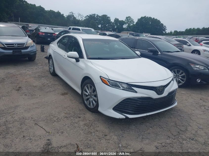 2018 TOYOTA CAMRY LE