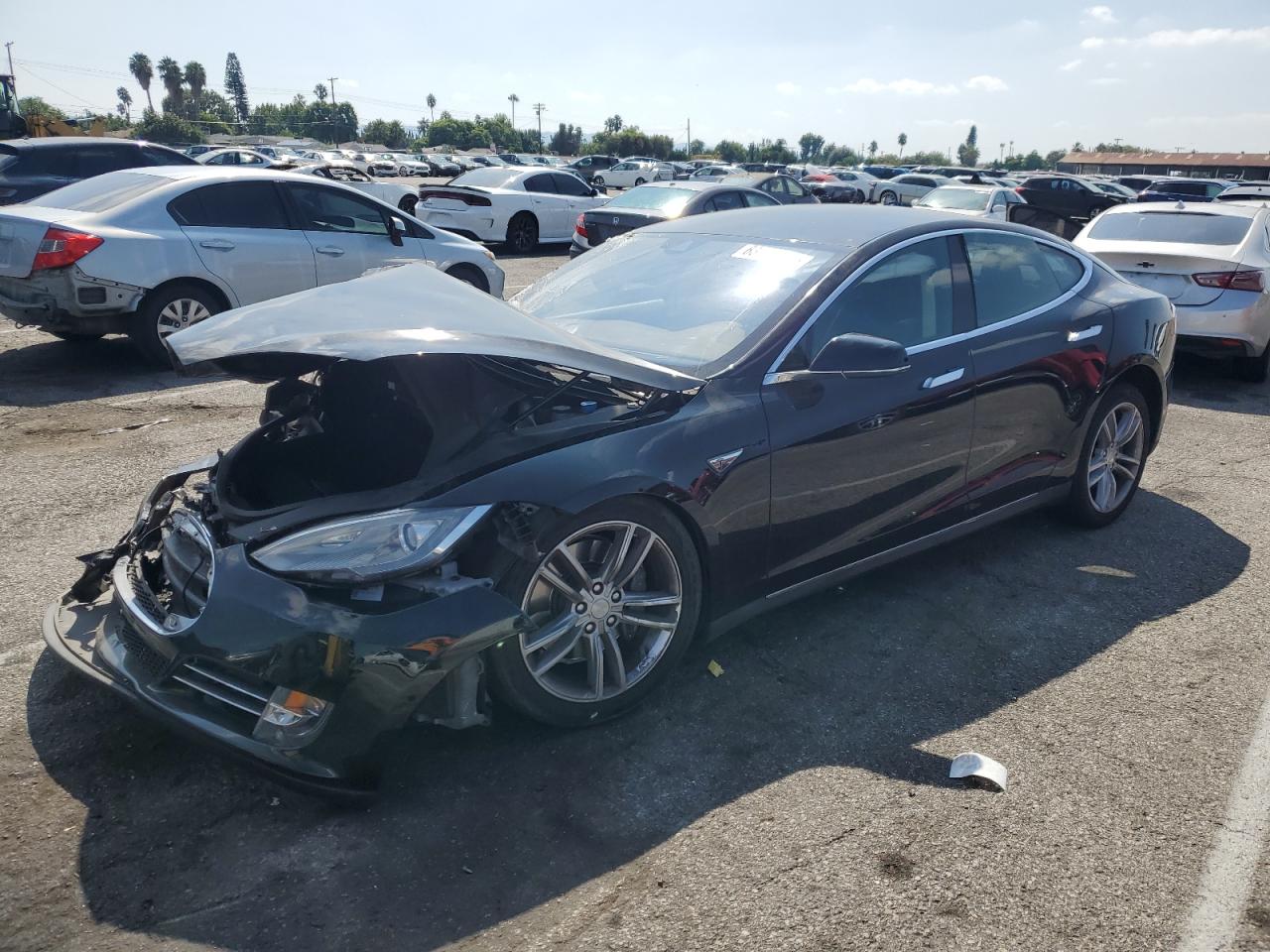 2015 TESLA MODEL S 85