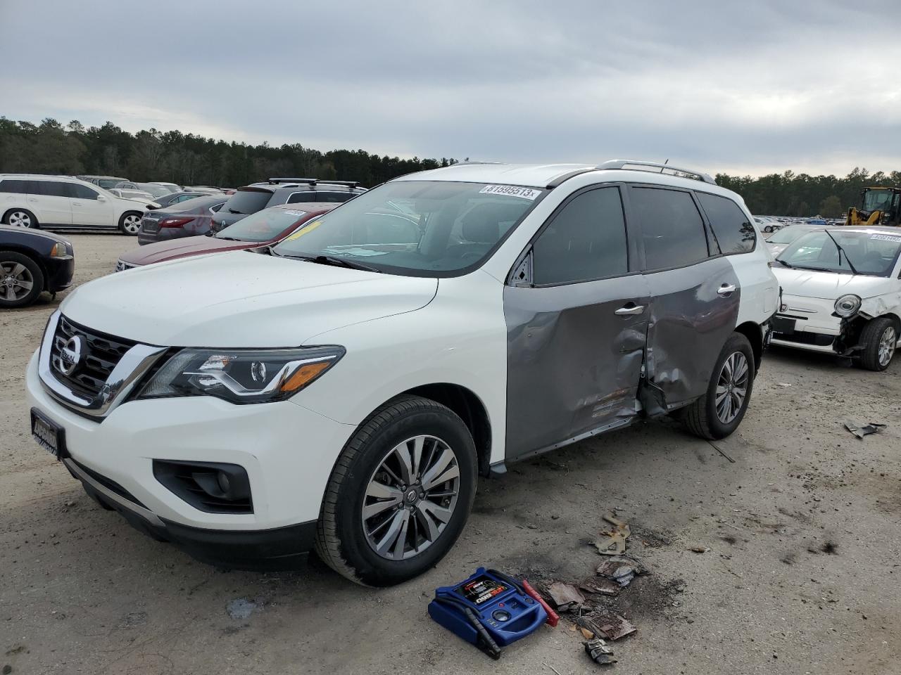 2017 NISSAN PATHFINDER S