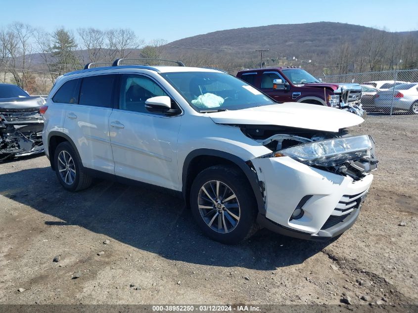 2019 TOYOTA HIGHLANDER XLE