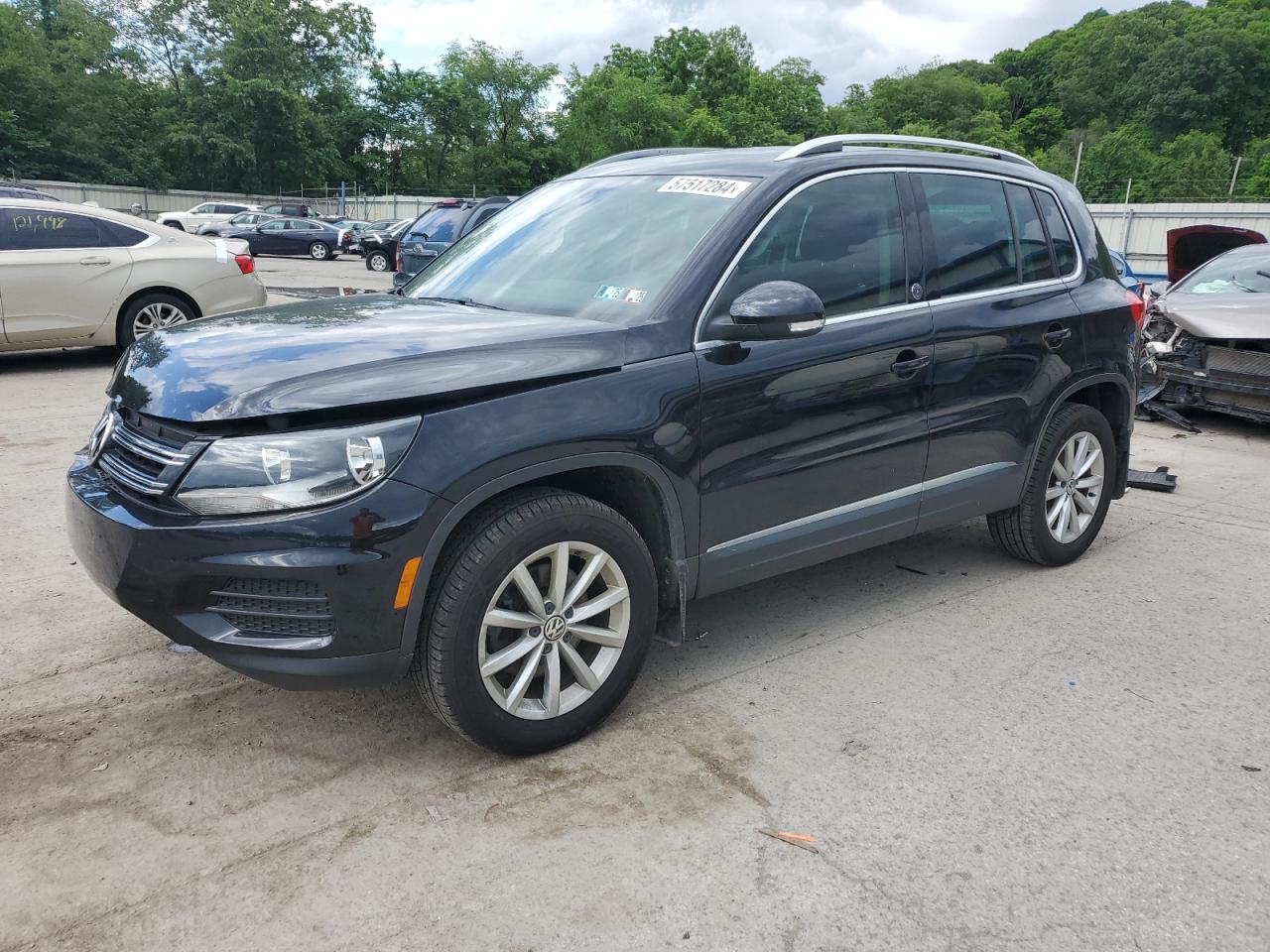 2017 VOLKSWAGEN TIGUAN WOLFSBURG