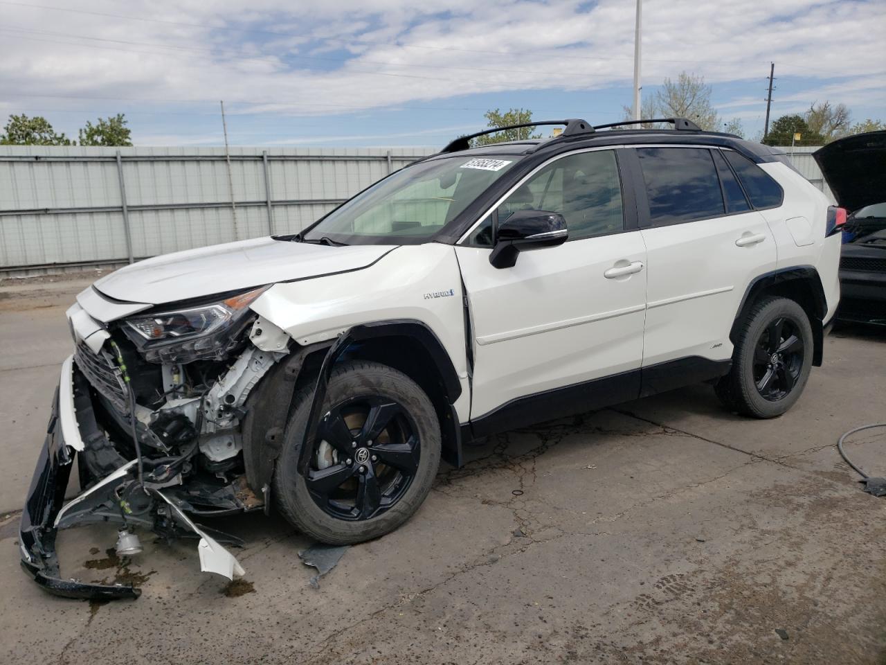 2020 TOYOTA RAV4 XSE