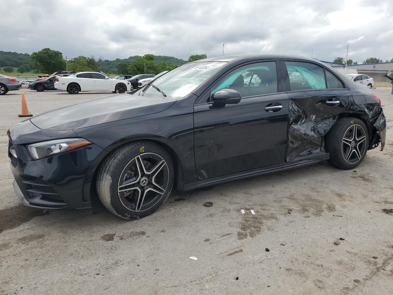 2019 MERCEDES-BENZ A 220 4MATIC