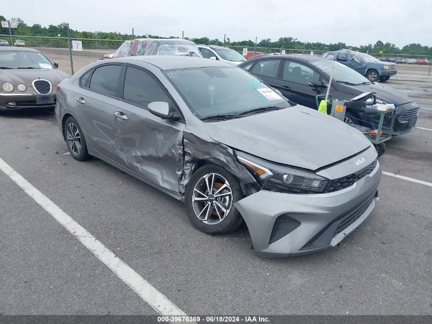 2022 KIA FORTE LXS