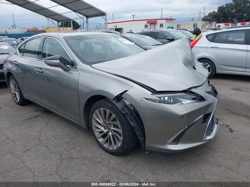 2019 LEXUS ES 300H LUXURY