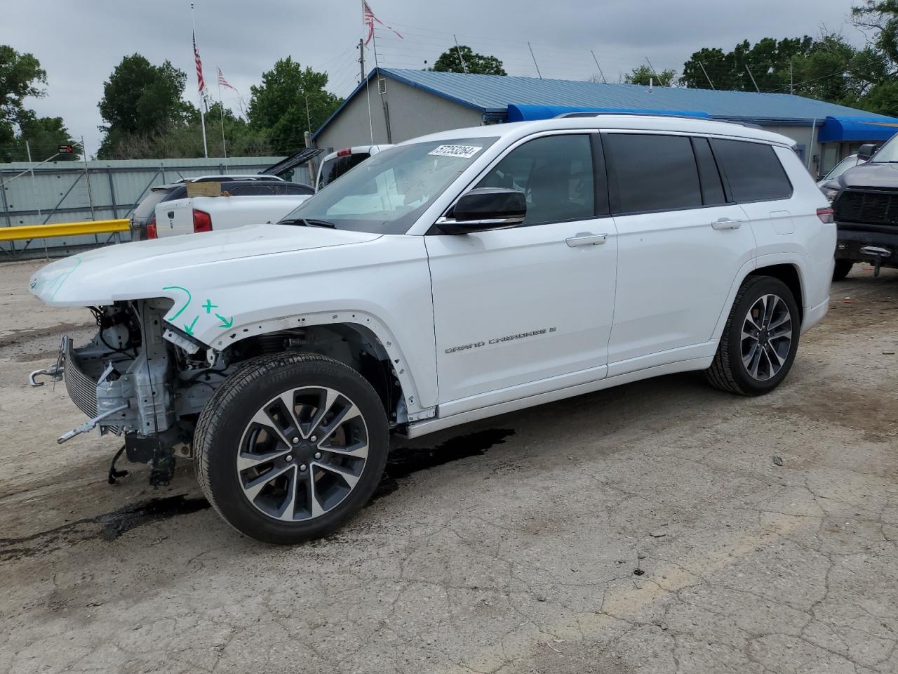 2022 JEEP GRAND CHEROKEE L OVERLAND