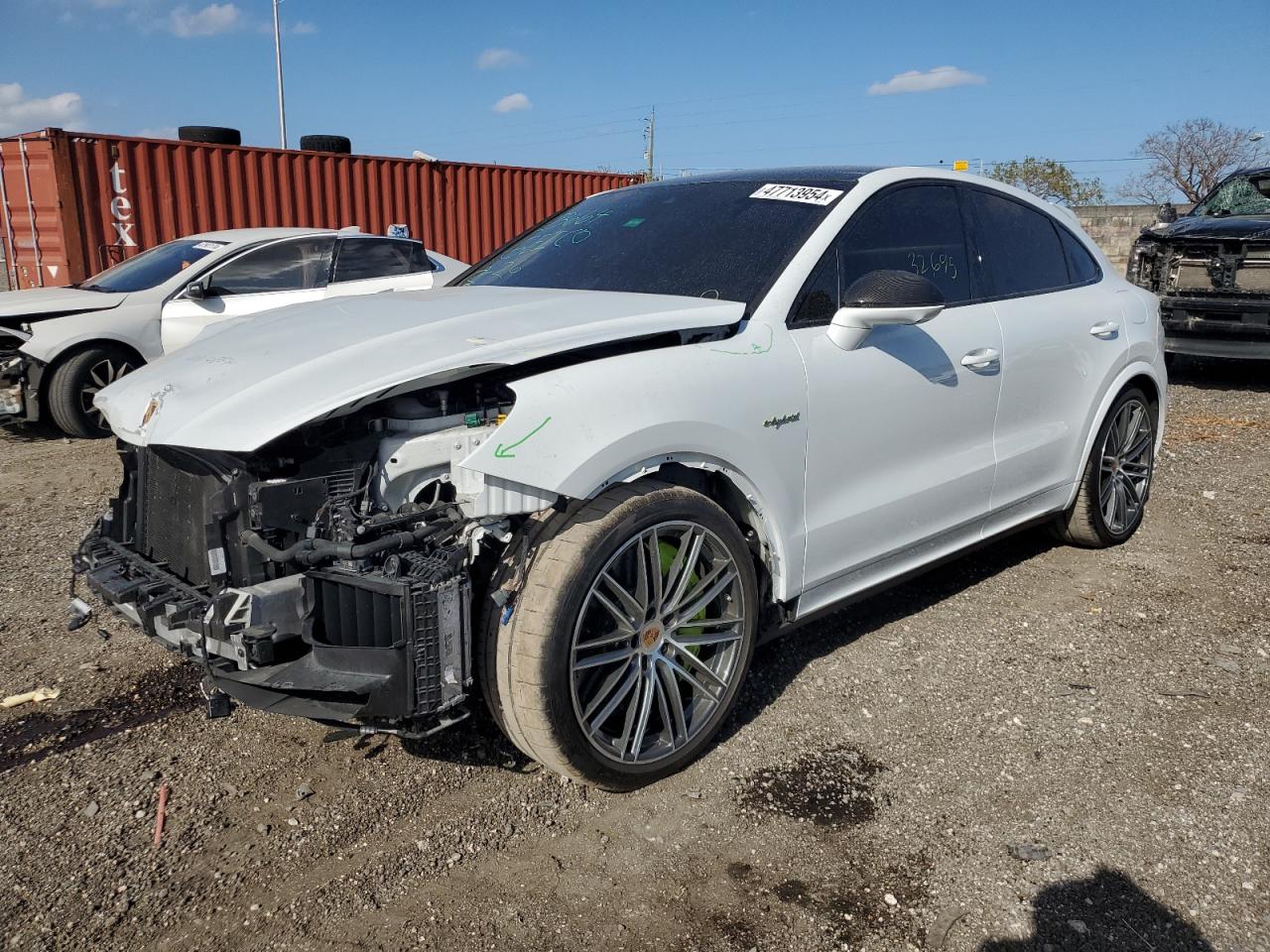 2021 PORSCHE CAYENNE TURBO S E HYBRID COUPE