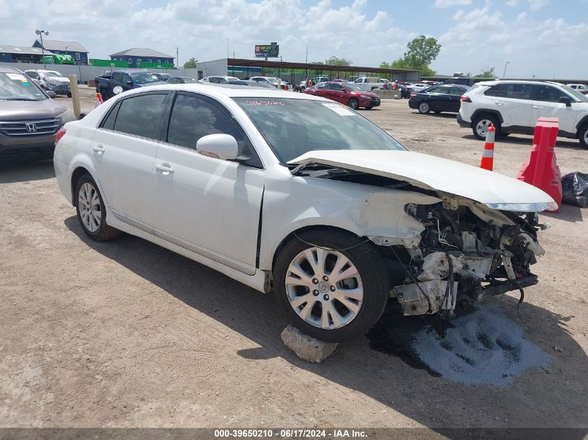 2011 TOYOTA AVALON