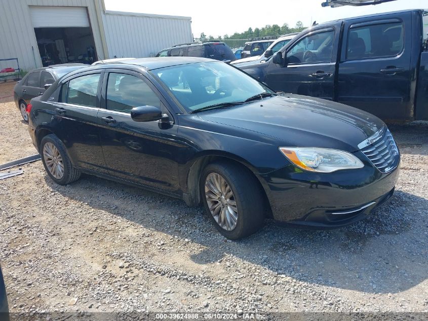 2013 CHRYSLER 200 LX