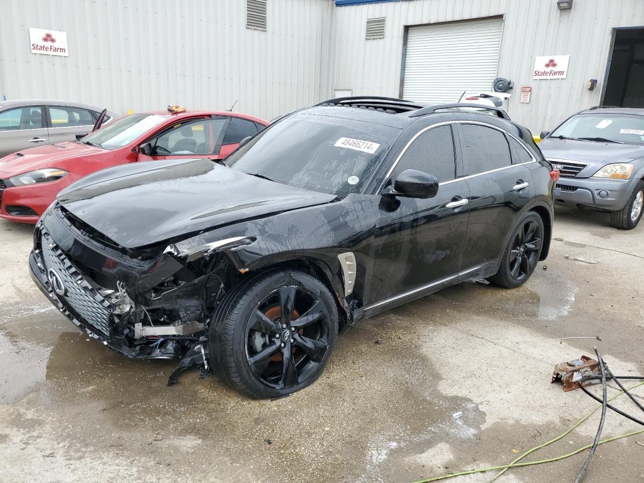 2017 INFINITI QX70