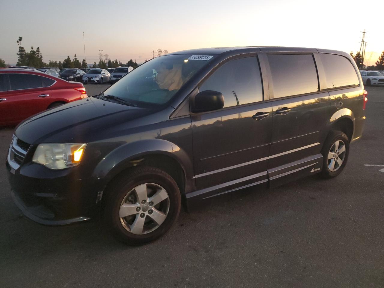 2014 DODGE GRAND CARAVAN SE