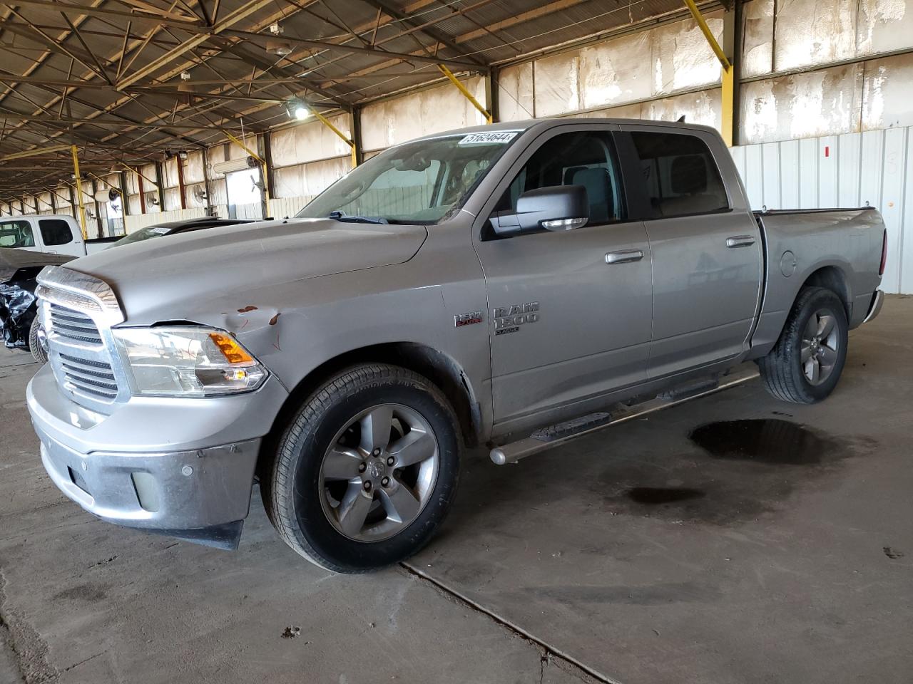 2019 RAM 1500 CLASSIC SLT