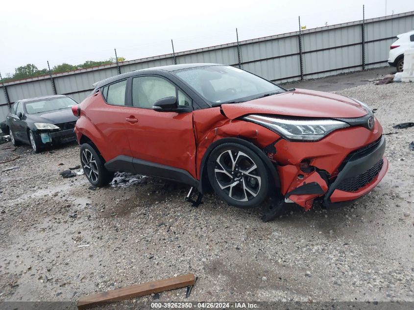 2020 TOYOTA C-HR XLE