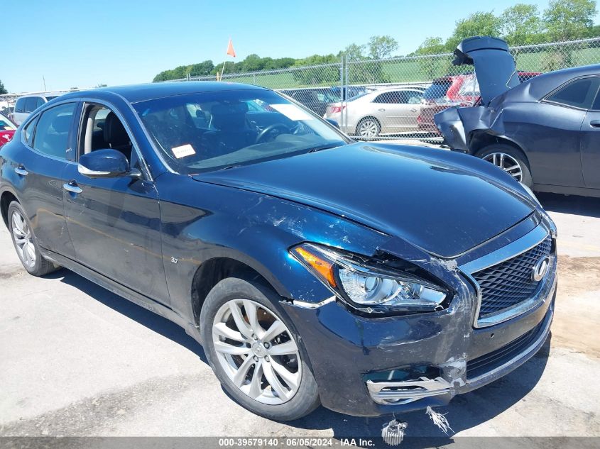 2018 INFINITI Q70 3.7 LUXE