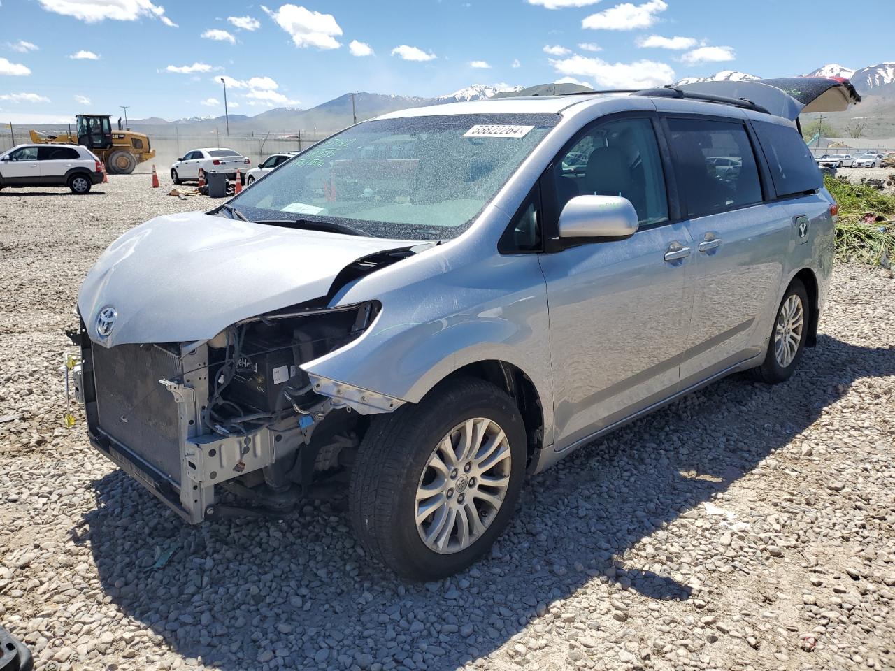 2012 TOYOTA SIENNA XLE