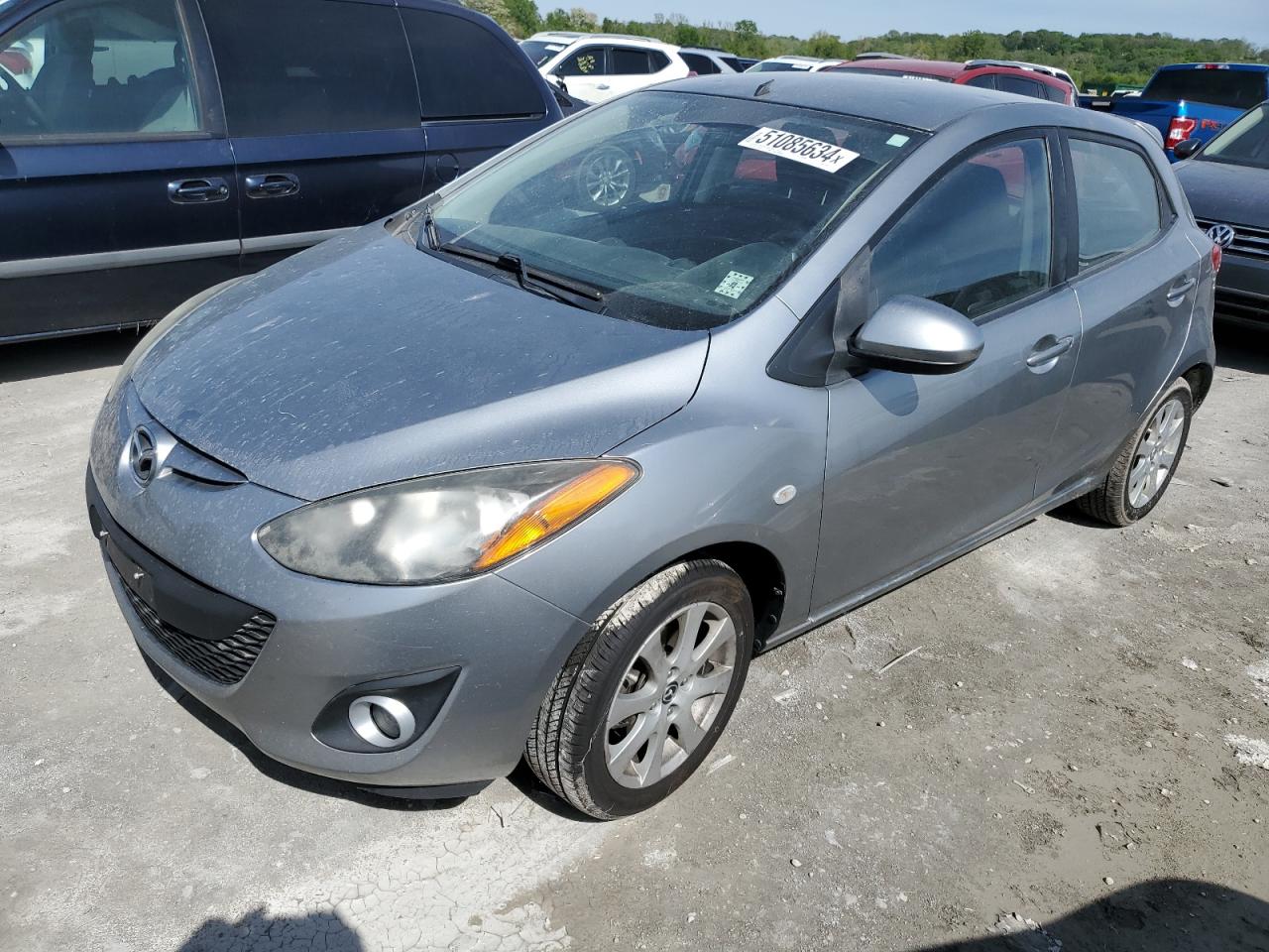 2013 MAZDA MAZDA2