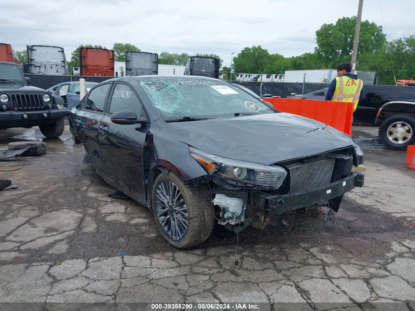 2022 KIA FORTE GT-LINE