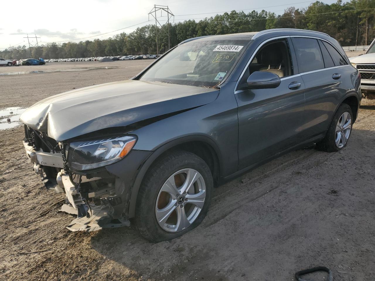 2017 MERCEDES-BENZ GLC 300