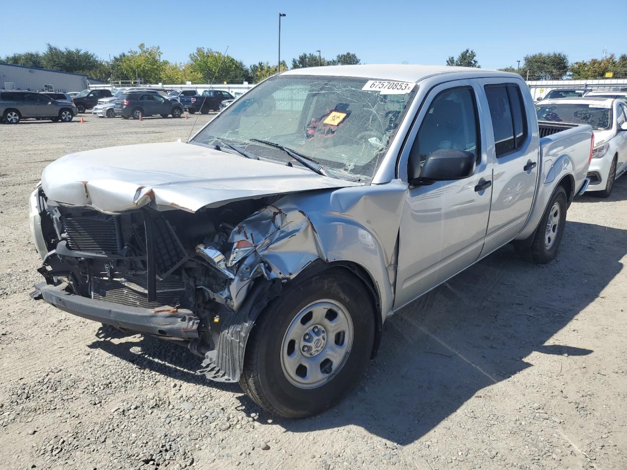 2015 NISSAN FRONTIER S