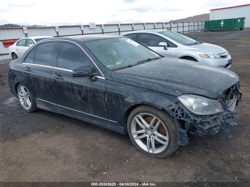 2013 MERCEDES-BENZ C 300 LUXURY 4MATIC/SPORT 4MATIC