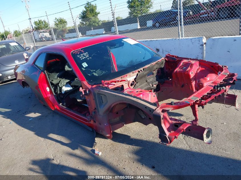 2016 DODGE CHALLENGER SRT HELLCAT